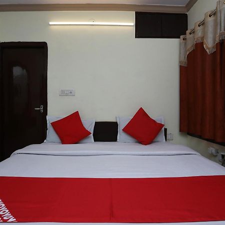 Hotel O Vanshika Agra  Kültér fotó
