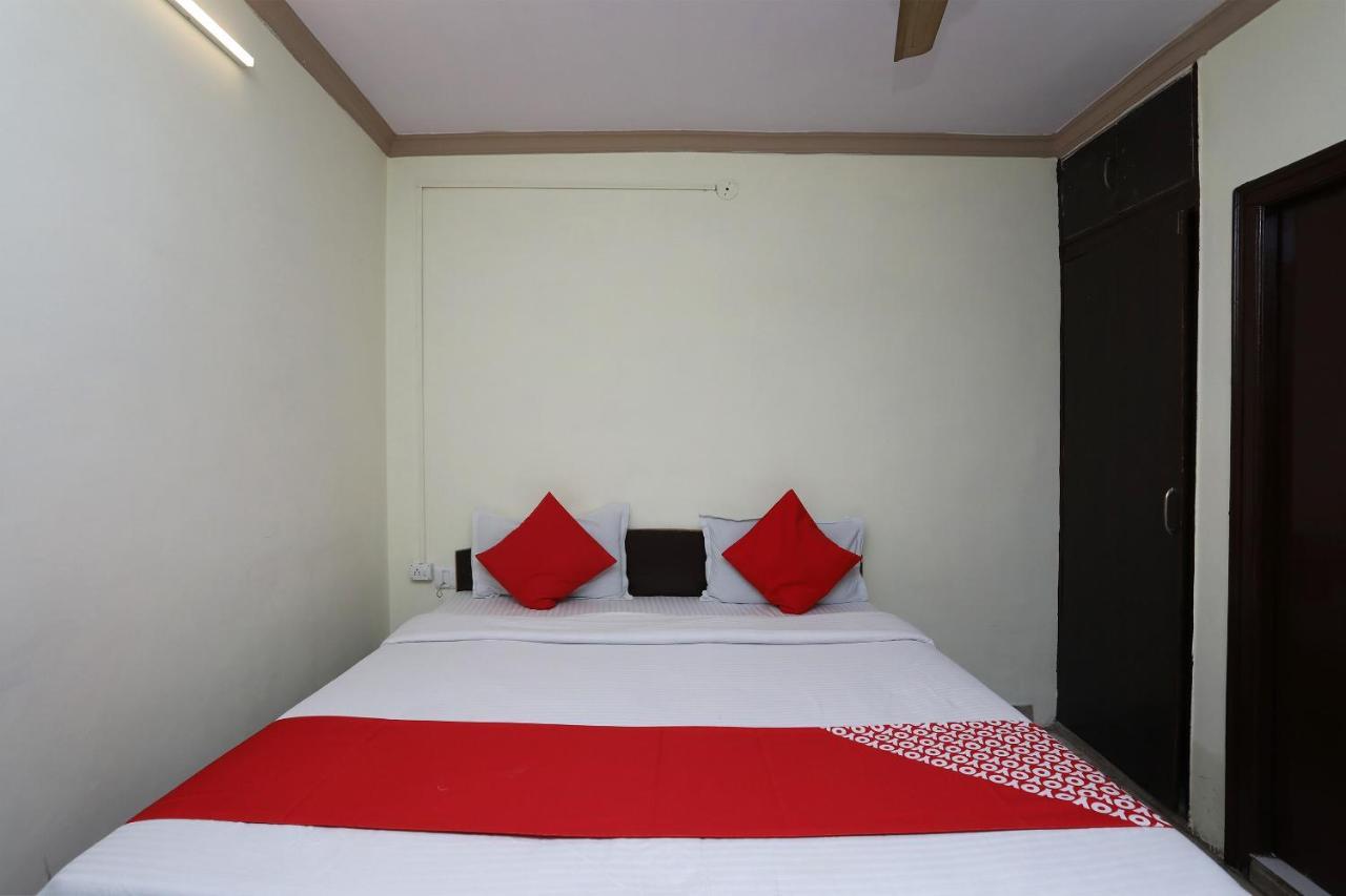 Hotel O Vanshika Agra  Kültér fotó