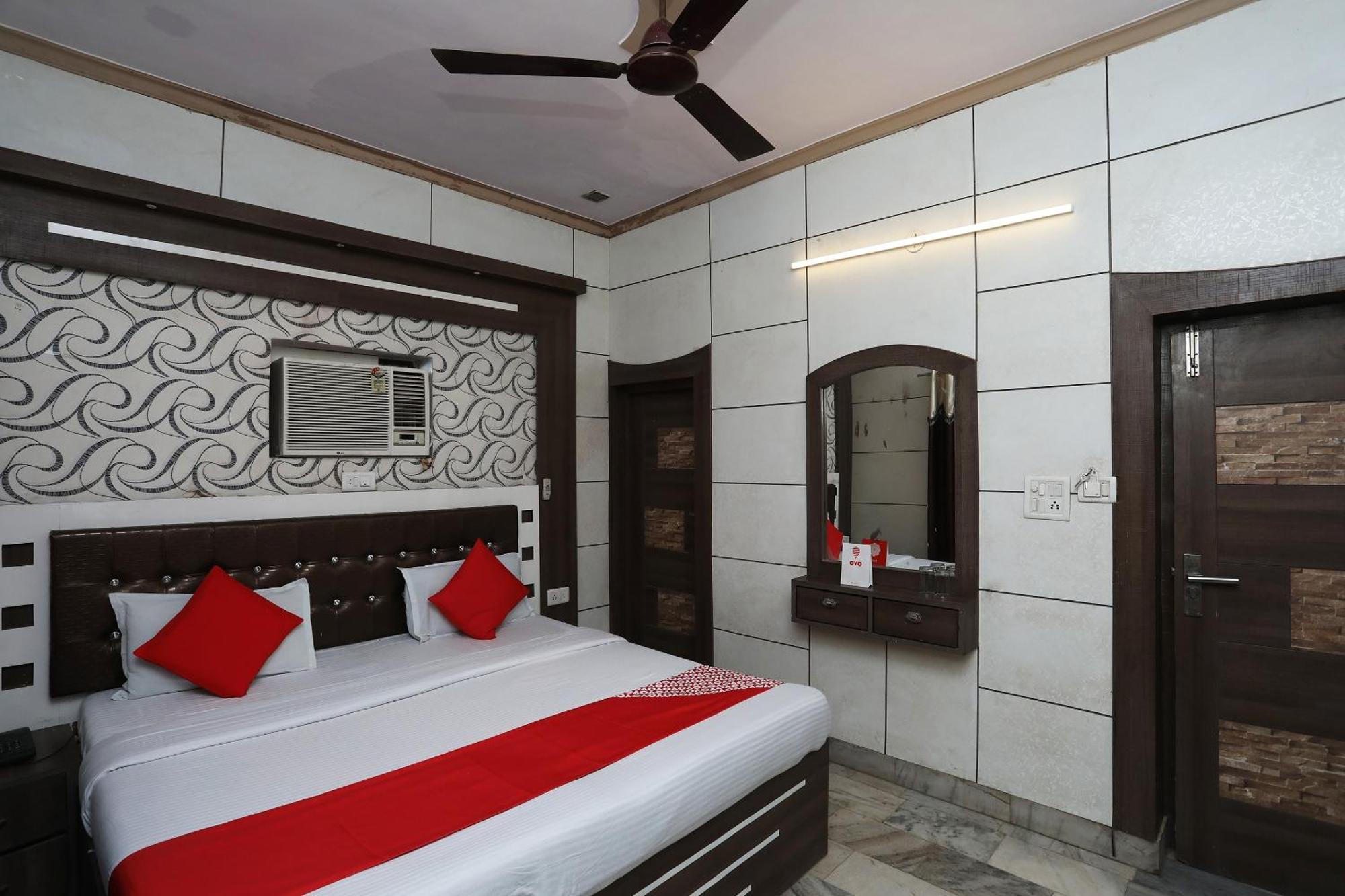 Hotel O Vanshika Agra  Kültér fotó