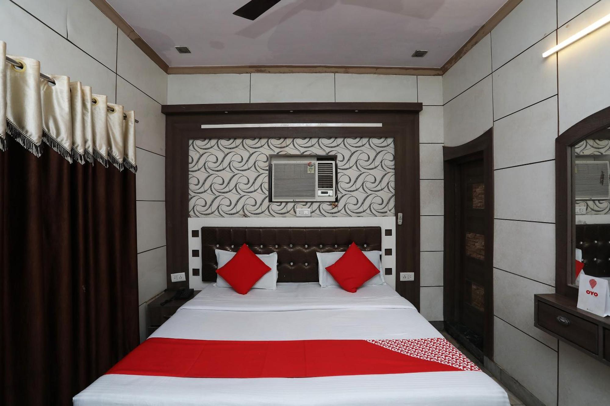 Hotel O Vanshika Agra  Kültér fotó